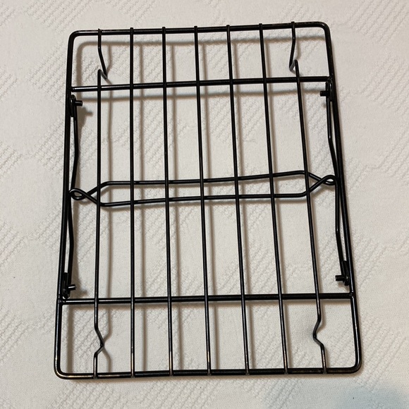 CURTIS STONE BRAND NEW SET OF 2 COLLAPSIBLE BLACK ROASTING & COOLING RACKS - Picture 2 of 8